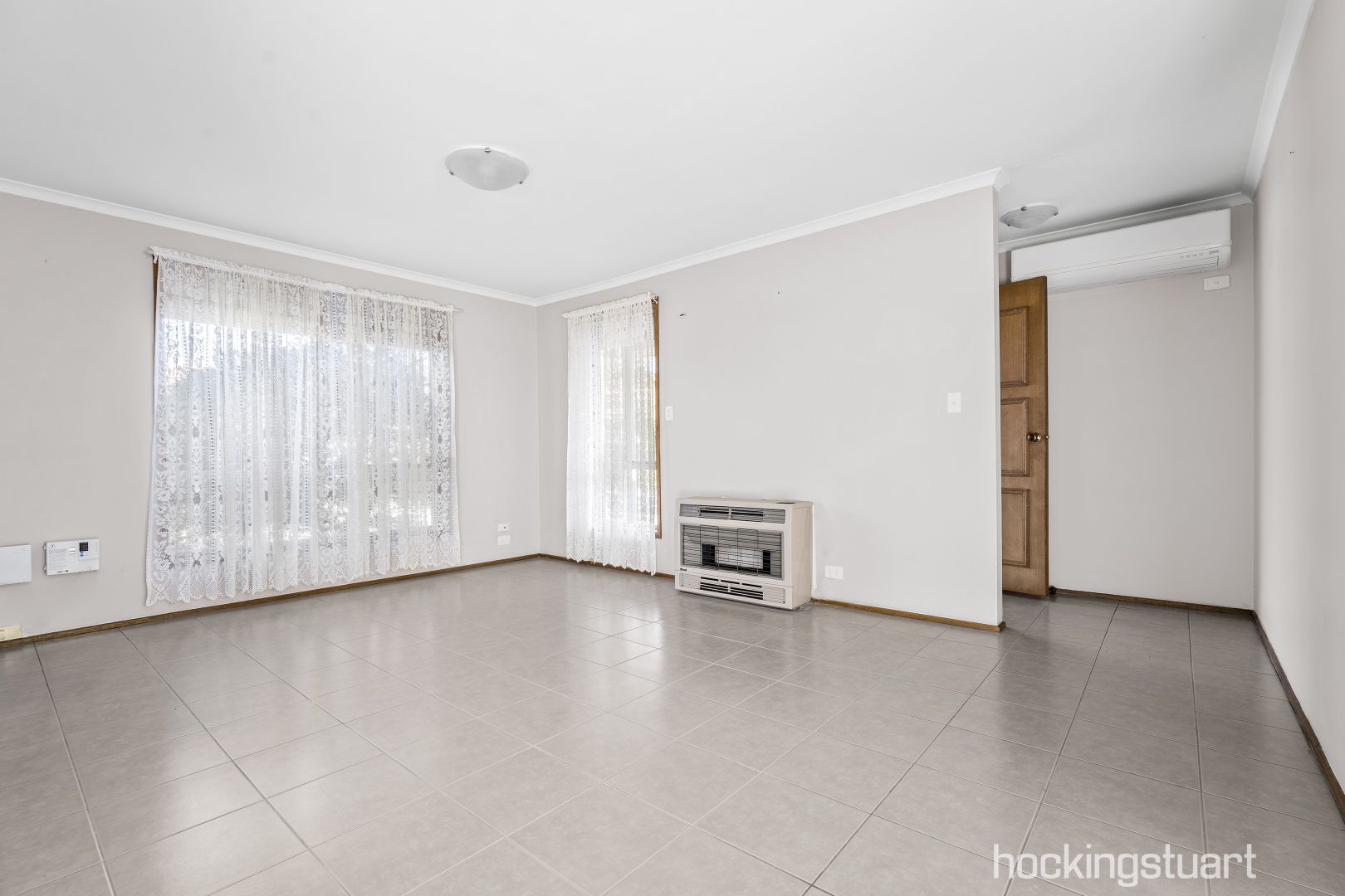 2/50-52 Station Road, Melton South VIC 3338, Image 2