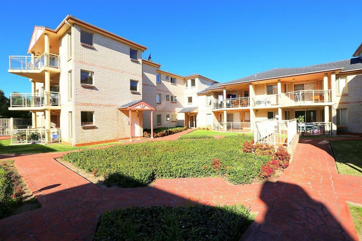 2 bedrooms Apartment / Unit / Flat in 22/1 Hillview Street ROSELANDS NSW, 2196