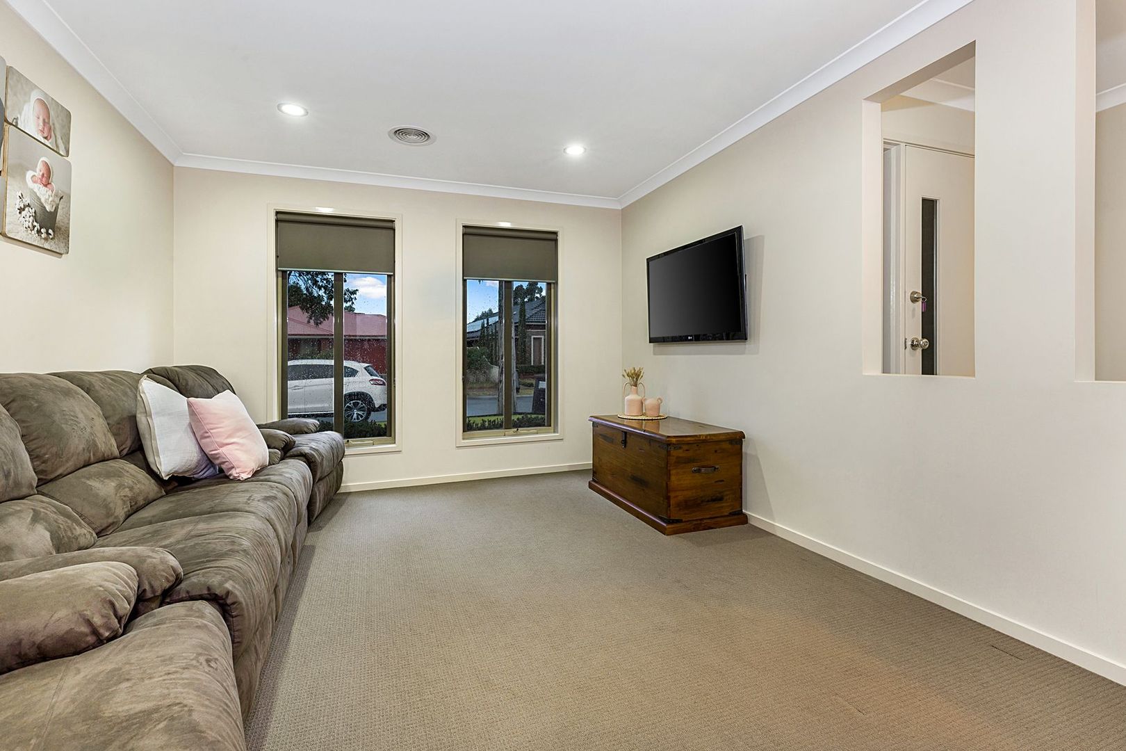 17 Arinya Close, Ascot VIC 3551, Image 1