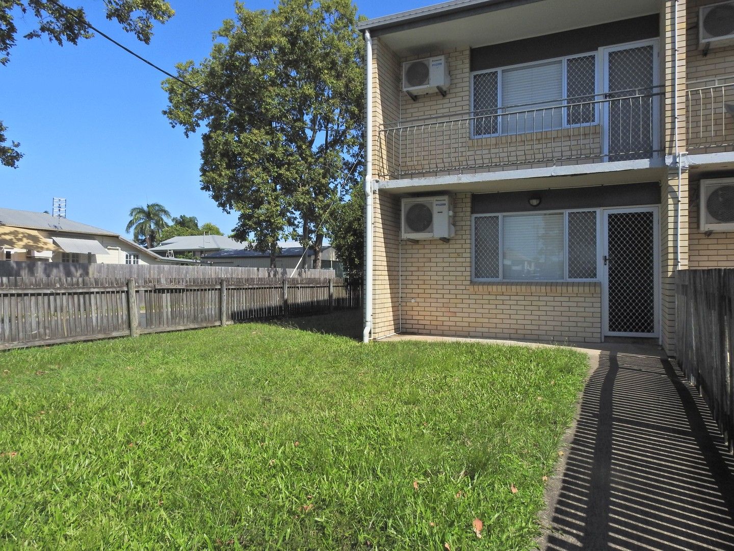 2 bedrooms House in 1/247 Evan Street SOUTH MACKAY QLD, 4740