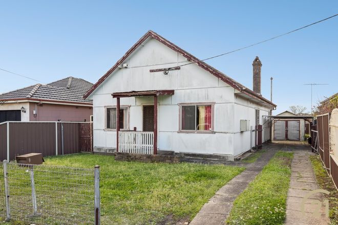 Picture of 137 River Avenue, FAIRFIELD EAST NSW 2165