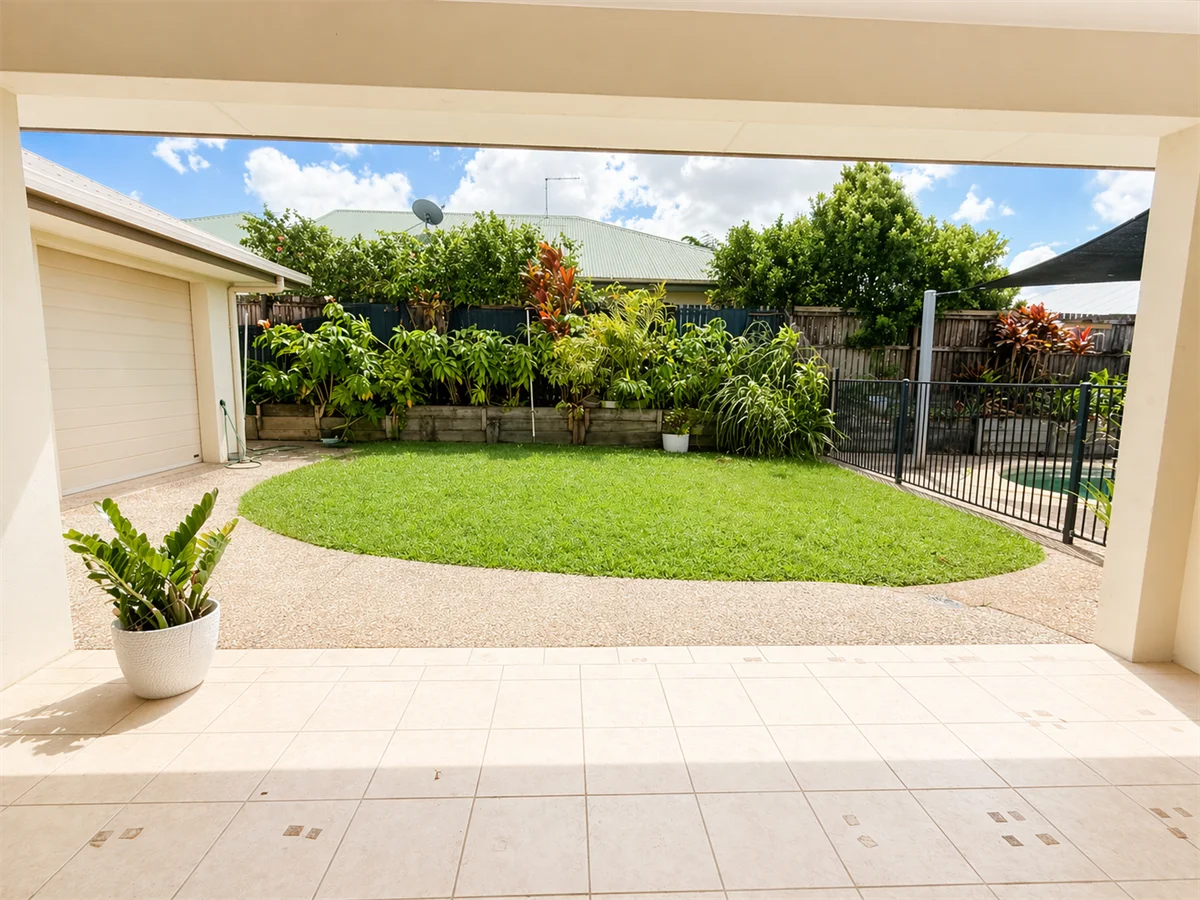 Additional image 15 of 6 Paramount Close, White Rock QLD 4868