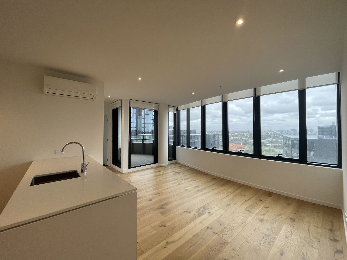 1504/5 Joseph Road, Footscray VIC 3011 Domain