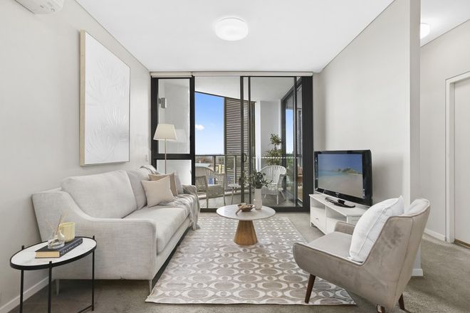 Picture of 305/2-8 Pine Avenue, LITTLE BAY NSW 2036