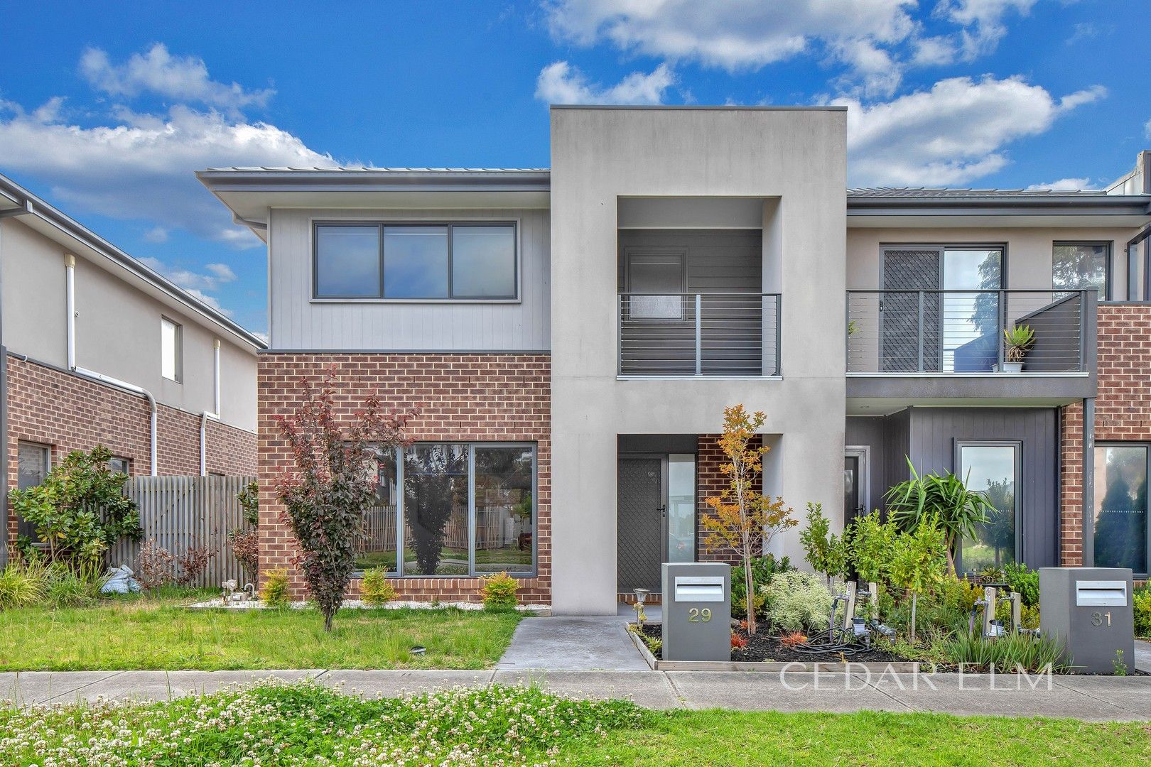 3 bedrooms Townhouse in 29 Linden Drive KEYSBOROUGH VIC, 3173