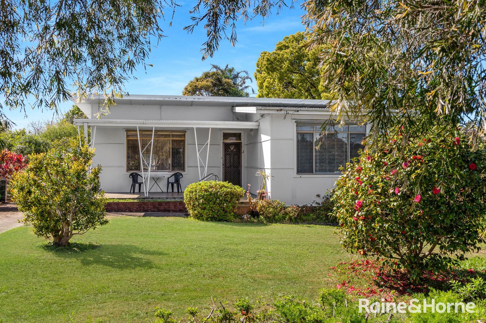 2 Crest Avenue, North Nowra NSW 2541, Image 1