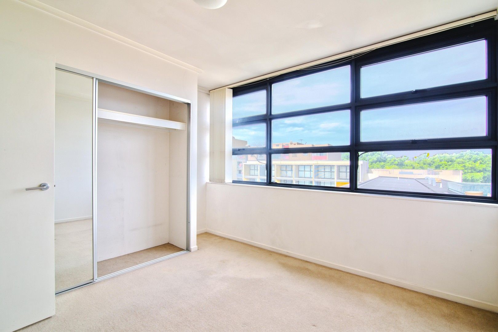 1 bedrooms Apartment / Unit / Flat in 609/2 Mandible St ALEXANDRIA NSW, 2015