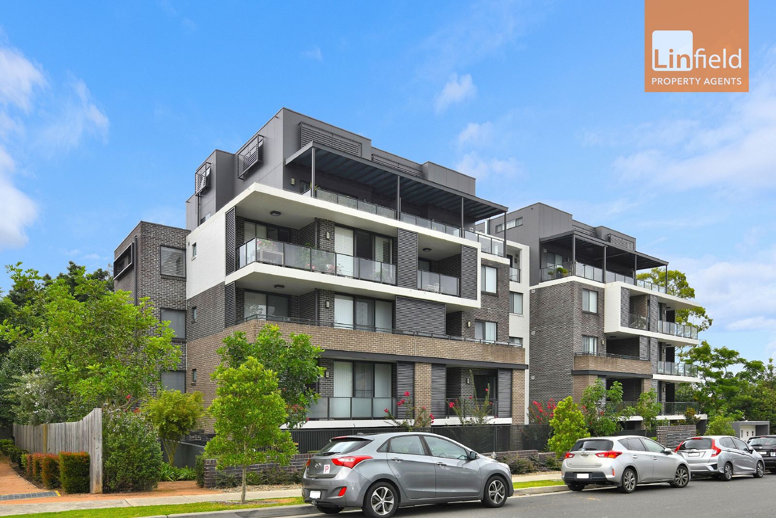 2 bedrooms Apartment / Unit / Flat in 23/5 Citrus Avenue HORNSBY NSW, 2077