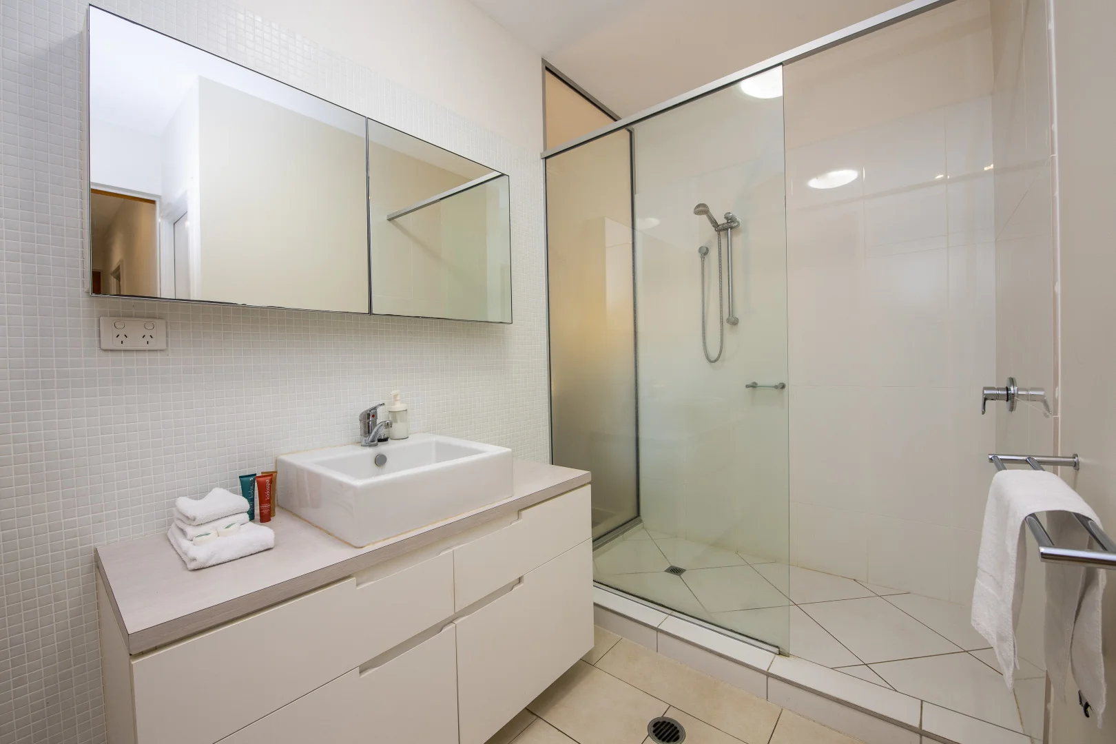 Additional image 13 of 1405/146 Sooning Street, Nelly Bay QLD 4819