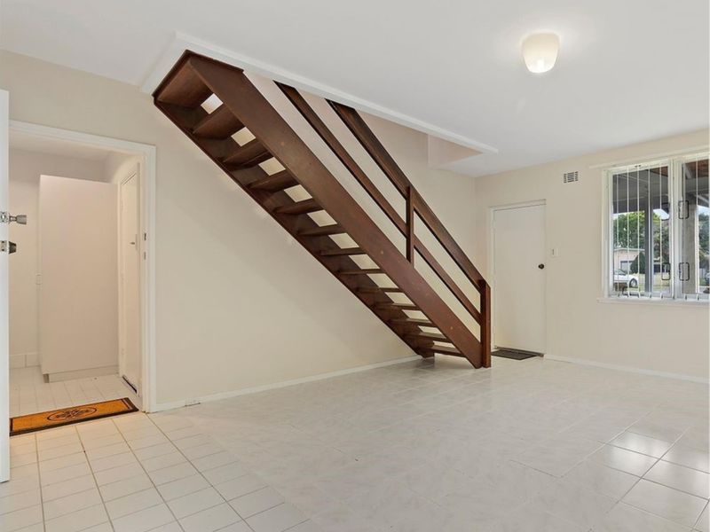 3 bedrooms Townhouse in 28 Scanlon Way LOCKRIDGE WA, 6054