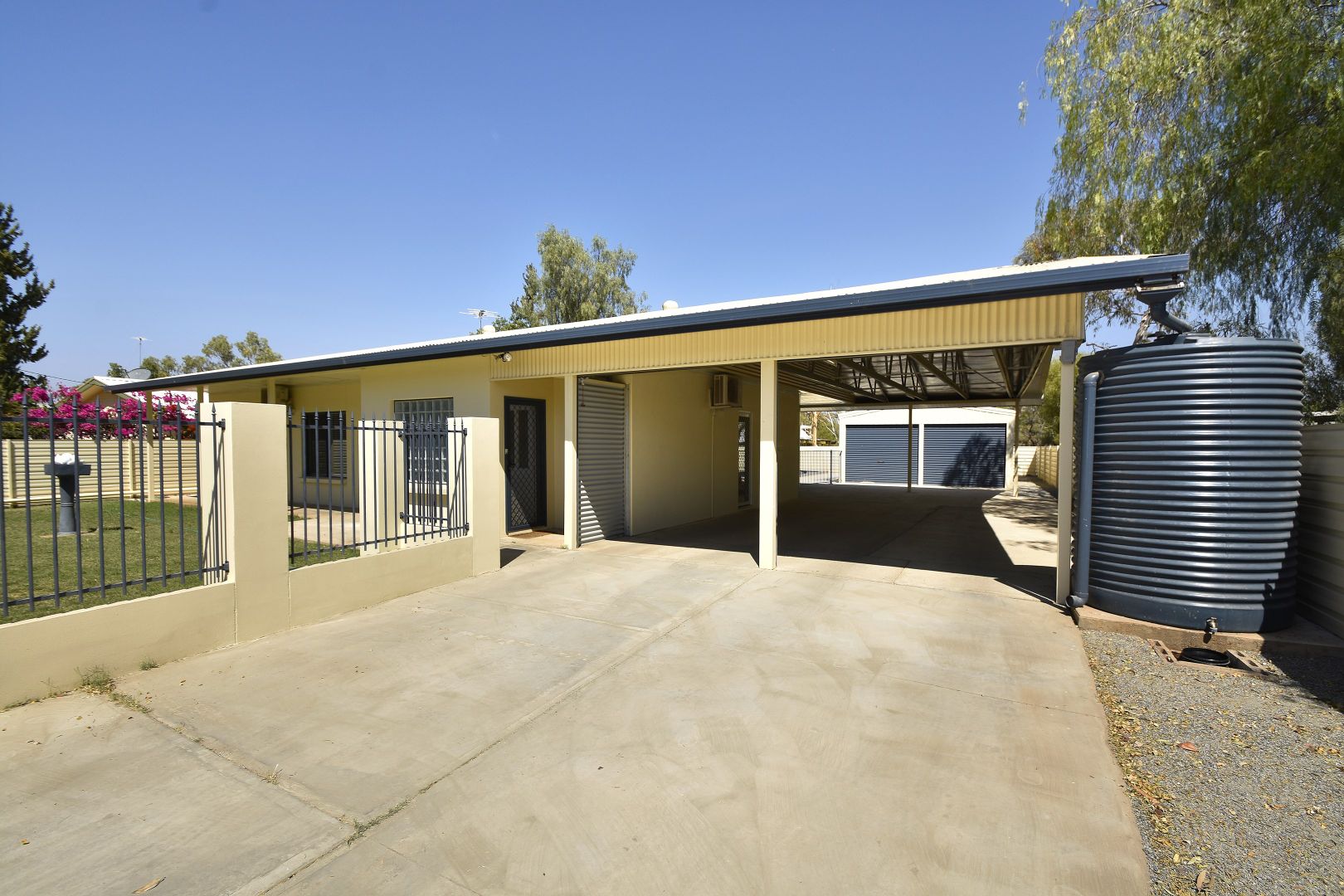 33 Madigan Street, Braitling NT 0870, Image 2