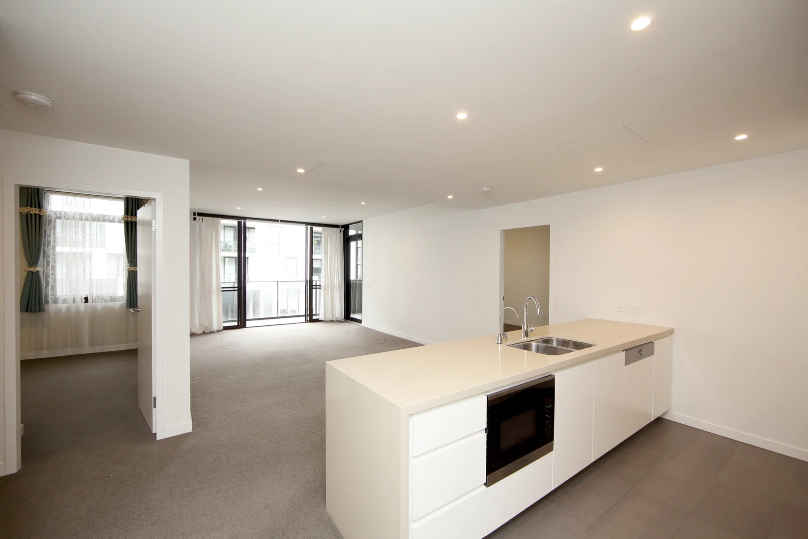 Additional image 2 of 319/8 Grattan Close, Forest Lodge NSW 2037