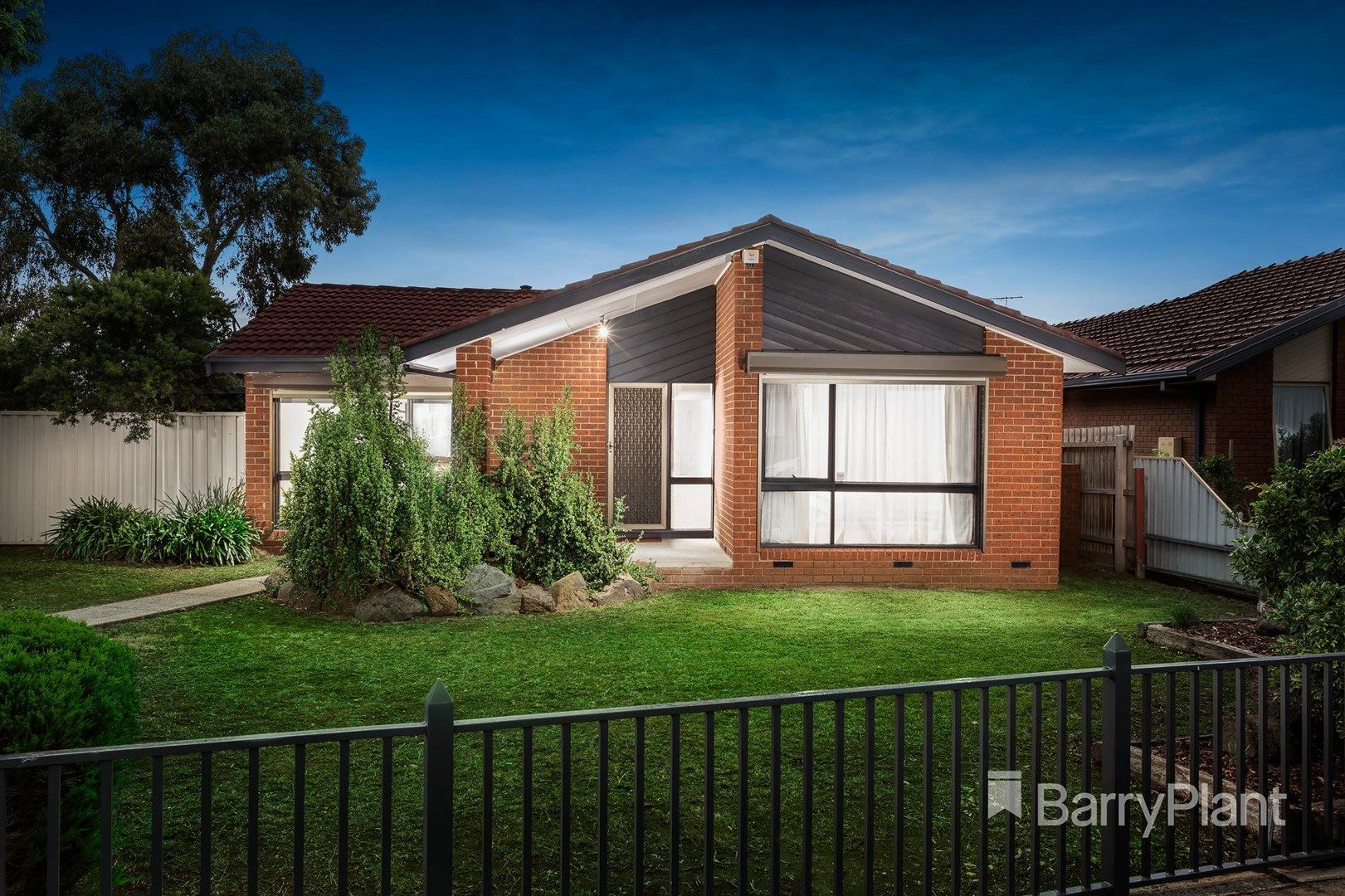 27 Freeman Crescent, Mill Park VIC 3082, Image 0