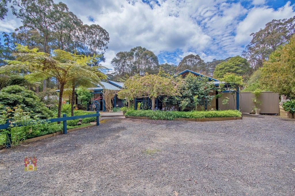 2 Bower Street, Kinglake VIC 3763, Image 1