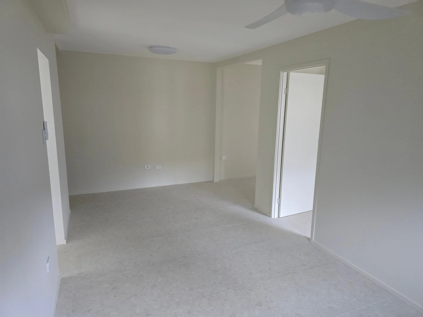 Additional image 10 of 4/46 Monaco Street, Broadbeach Waters QLD 4218