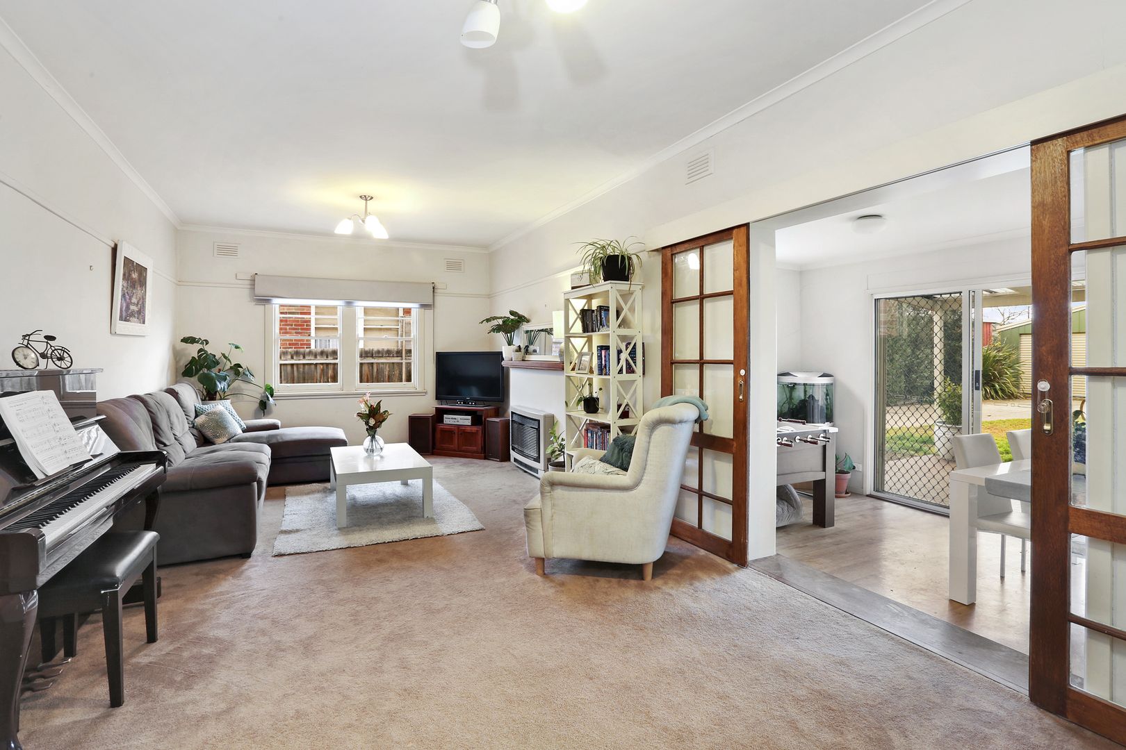 2 Queen Street, Belmont VIC 3216, Image 2