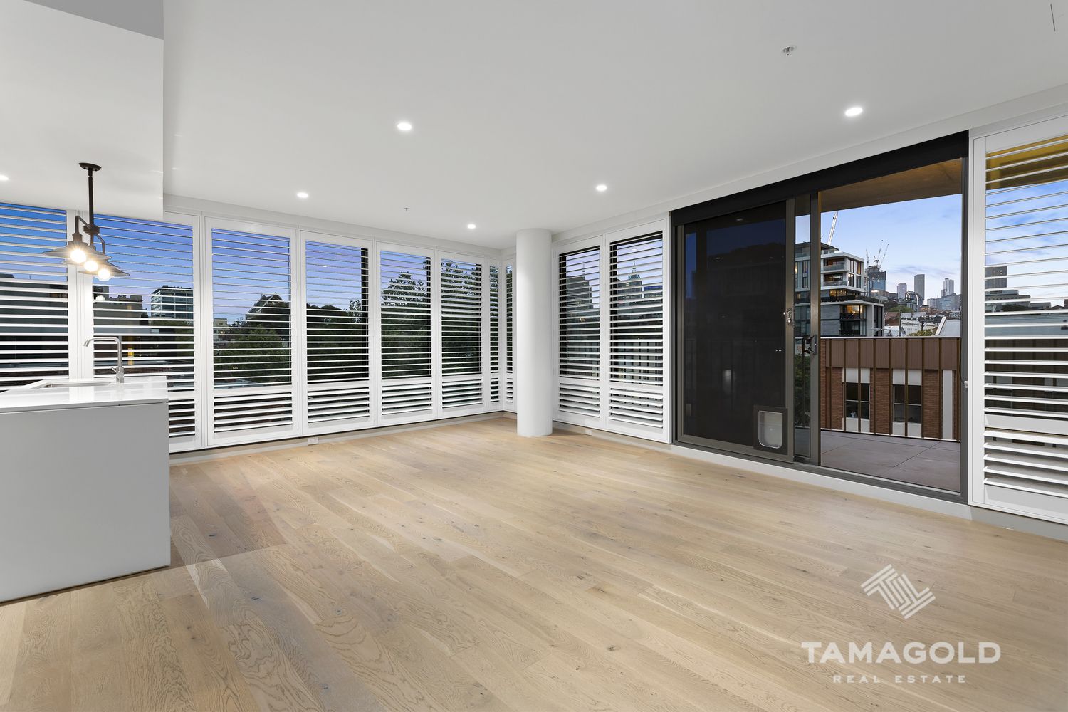 402/68 Cambridge Street, Collingwood VIC 3066, Image 2