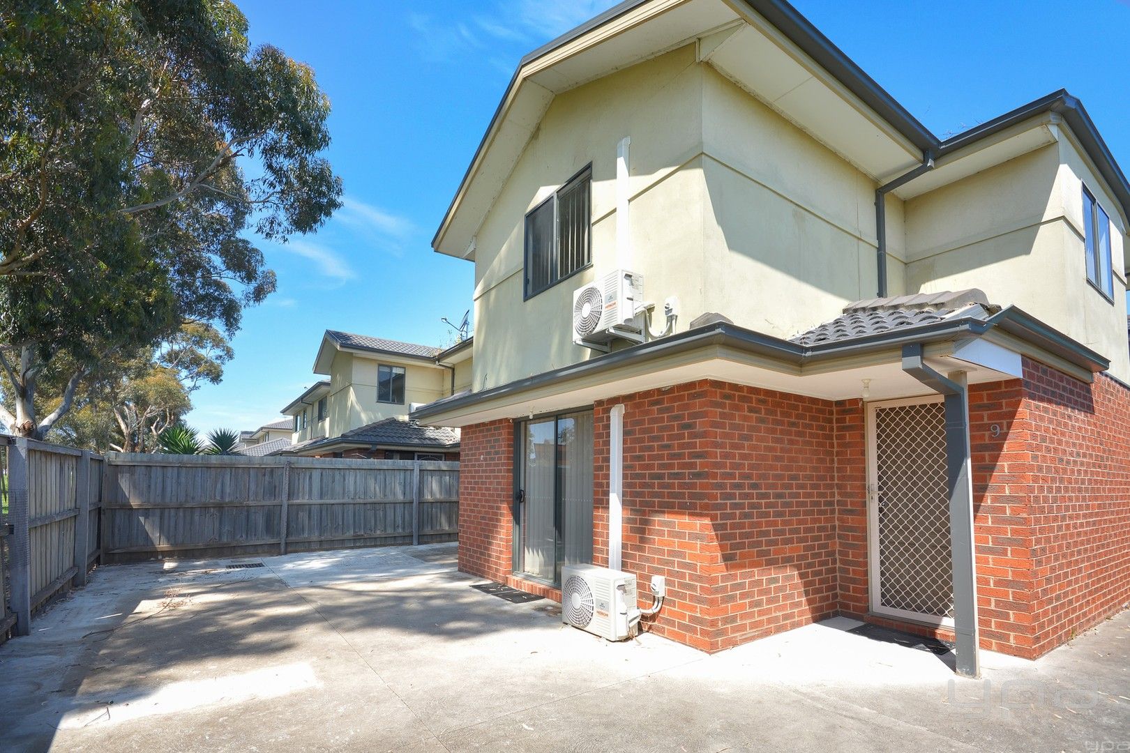 2 bedrooms Apartment / Unit / Flat in 9/12 Mingos Court WERRIBEE VIC, 3030