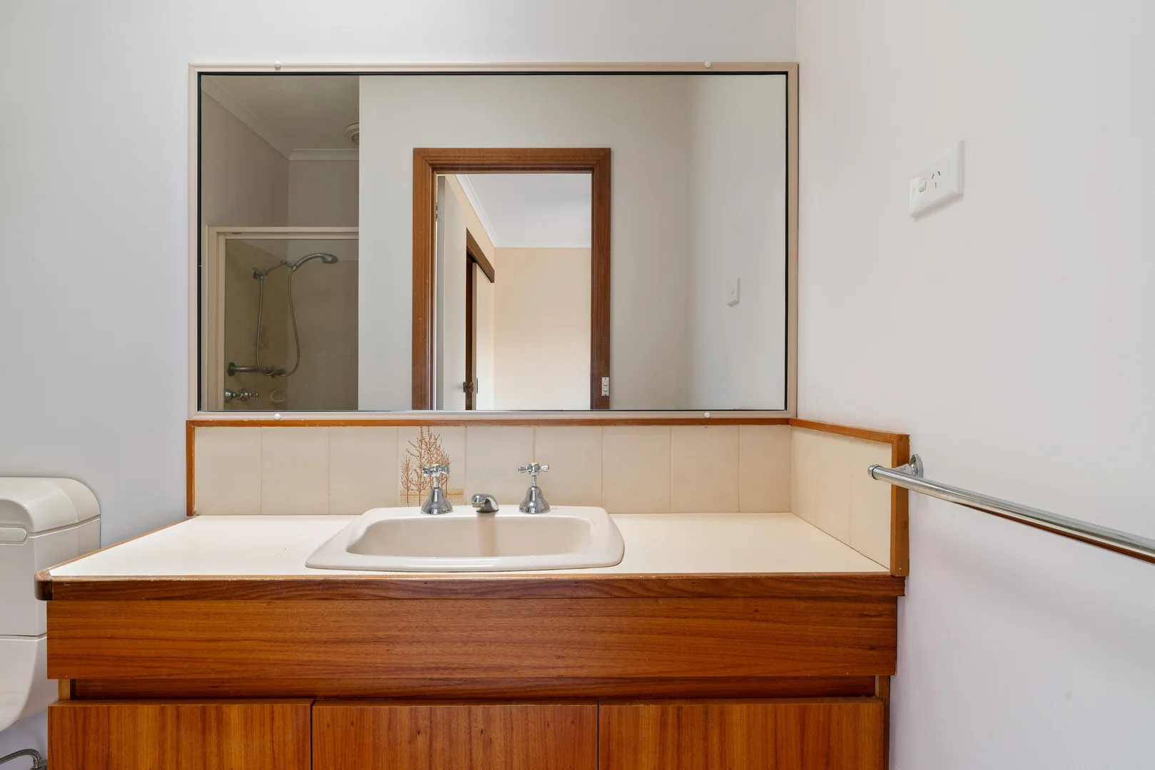 Additional image 8 of 8/42-46 Tanti Avenue, Mornington VIC 3931