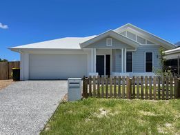 2 Grasstree Place, Ningi QLD 4511, Image 0