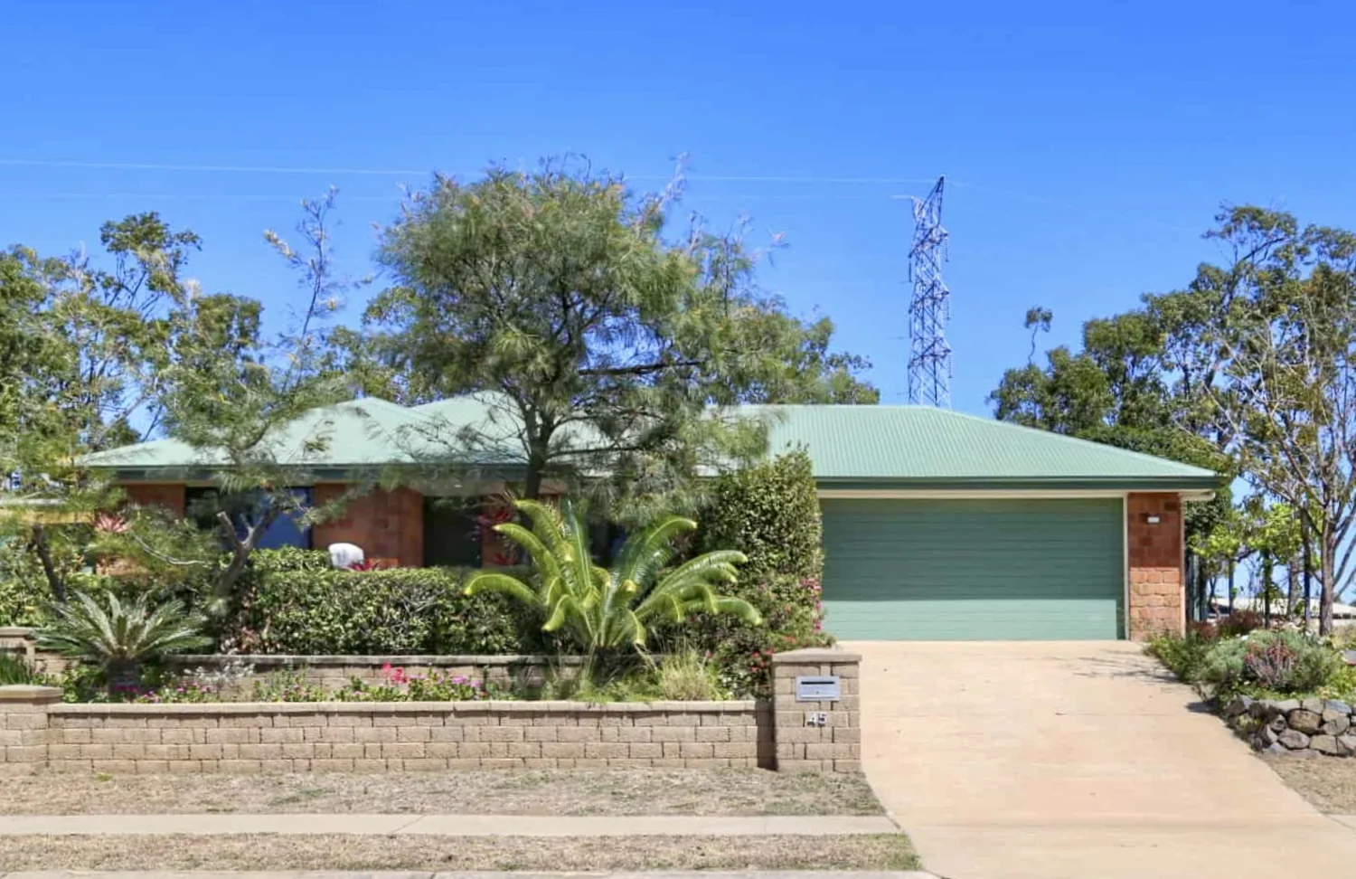 Additional image 32 of 45 UTAH Drive, Moranbah QLD 4744