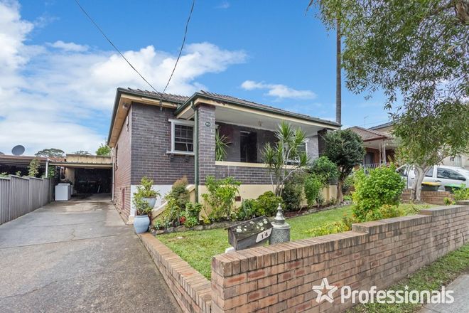 Picture of 14 Hilton Avenue, ROSELANDS NSW 2196