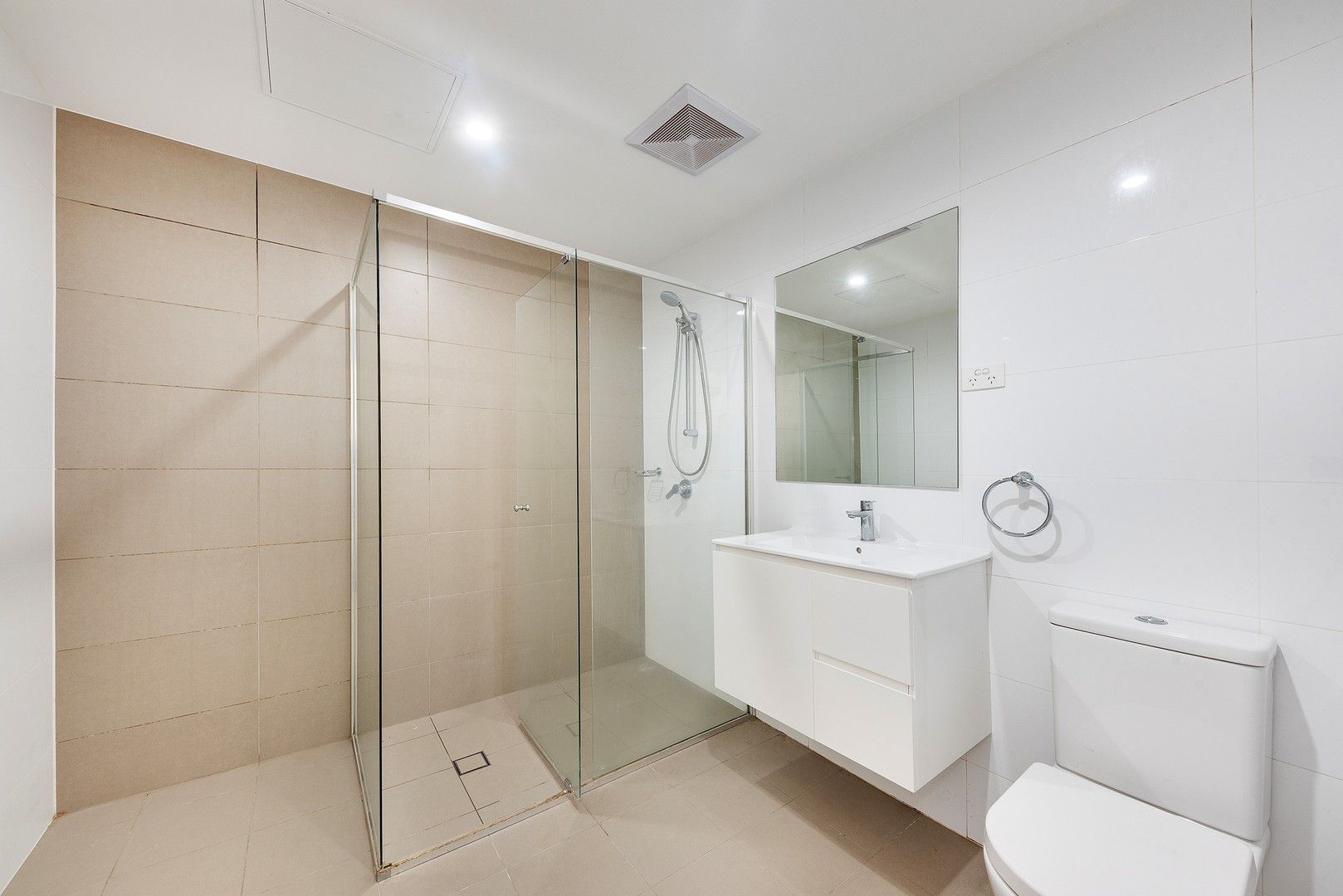 1 bedrooms Apartment / Unit / Flat in 55/62 Gordon Crescent LANE COVE NSW, 2066