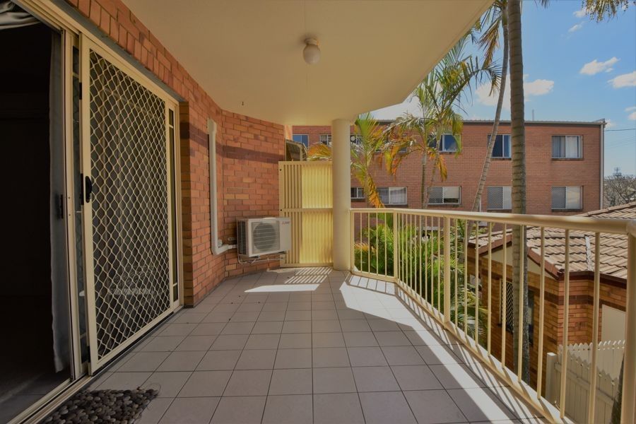 2 bedrooms Apartment / Unit / Flat in 3/16 Napier Street ASCOT QLD, 4007