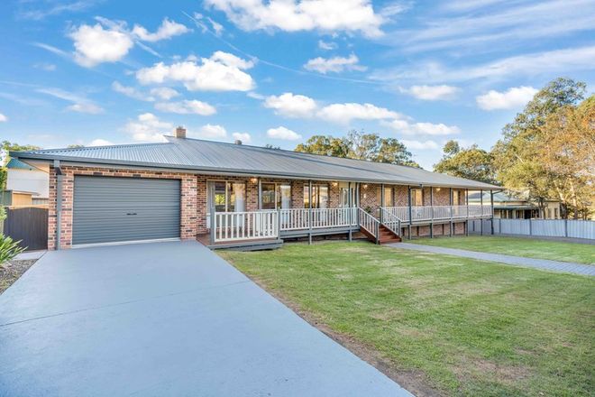 Picture of 6 Short Street, ELLALONG NSW 2325