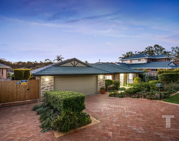 1 Engelmann Close, Carindale QLD 4152