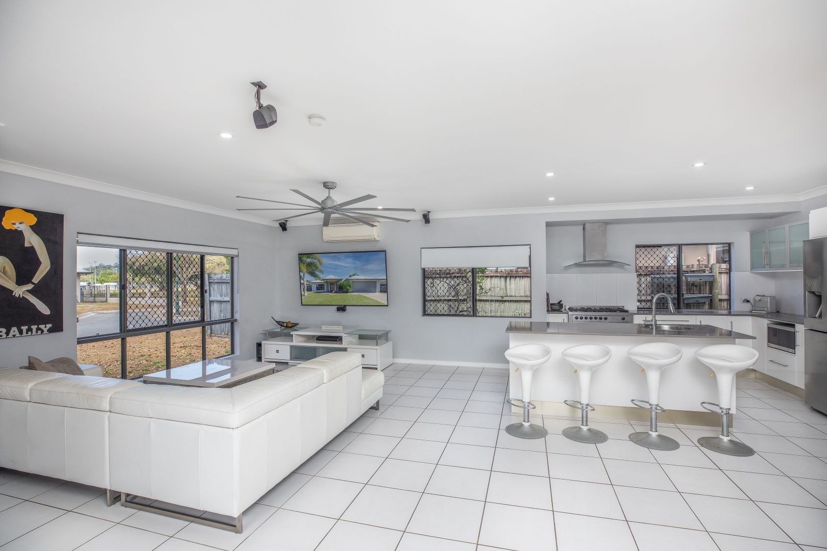 6 Floreat Close, Kewarra Beach QLD 4879, Image 2