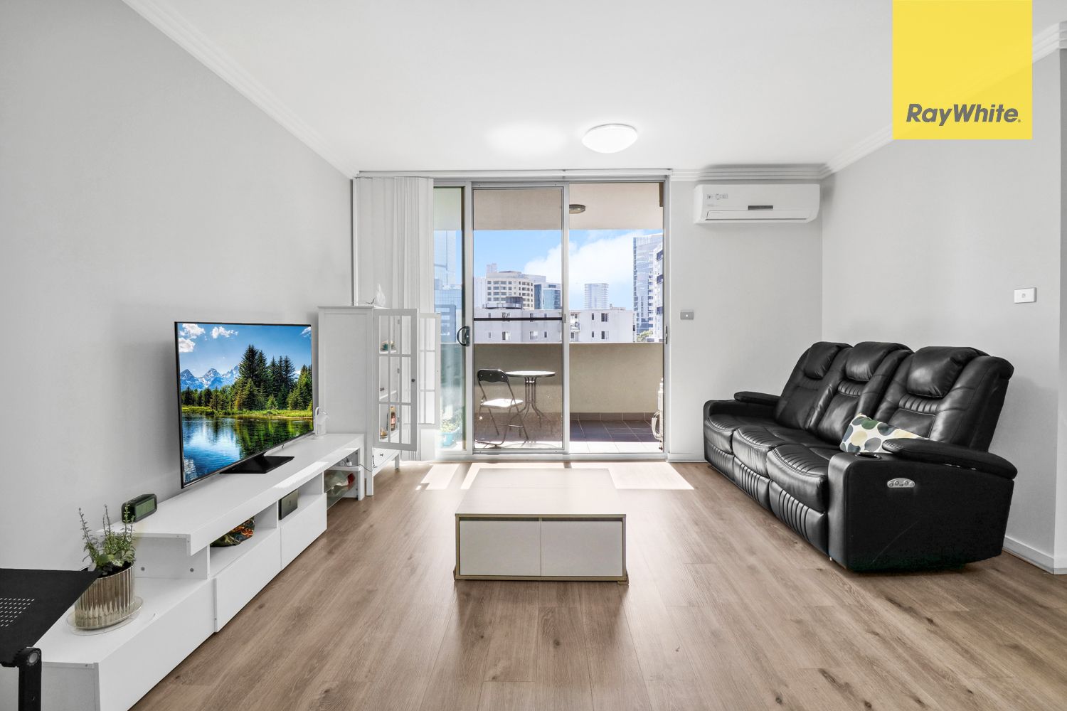 1 bedrooms Apartment / Unit / Flat in 46/9-11 Cowper Street PARRAMATTA NSW, 2150