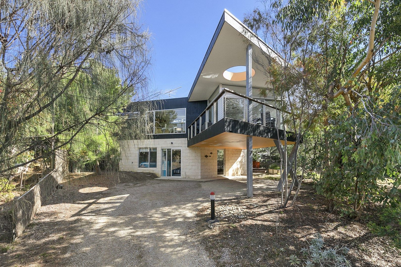 7 Erica Court, Aireys Inlet VIC 3231, Image 0