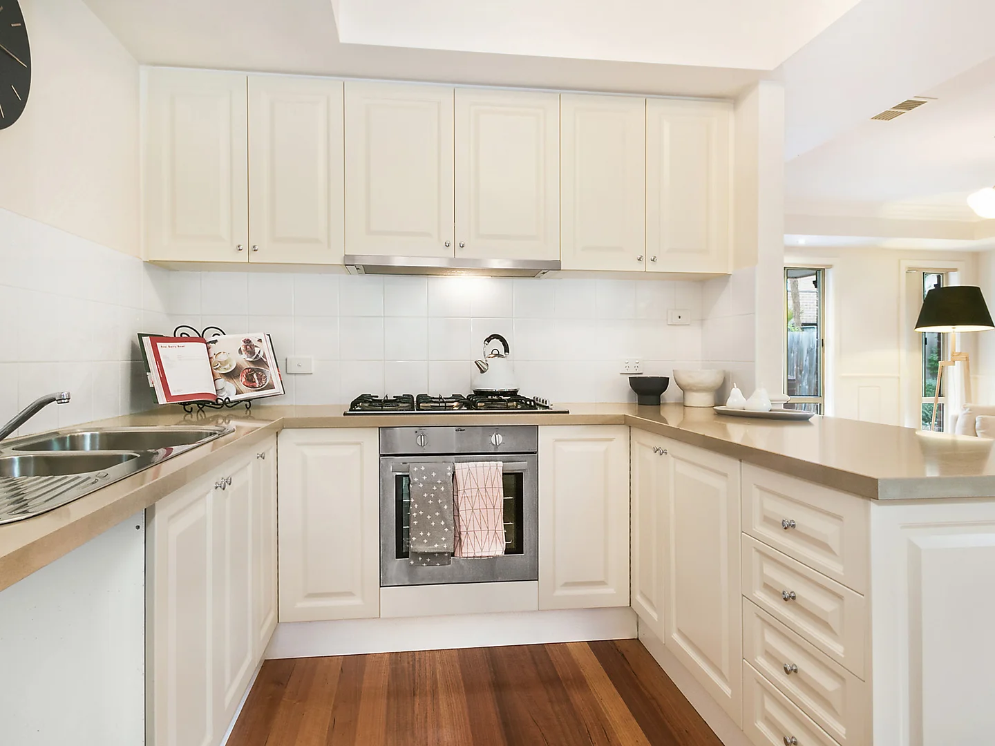 Additional image 3 of 2/27 Vinter Ave, Croydon VIC 3136