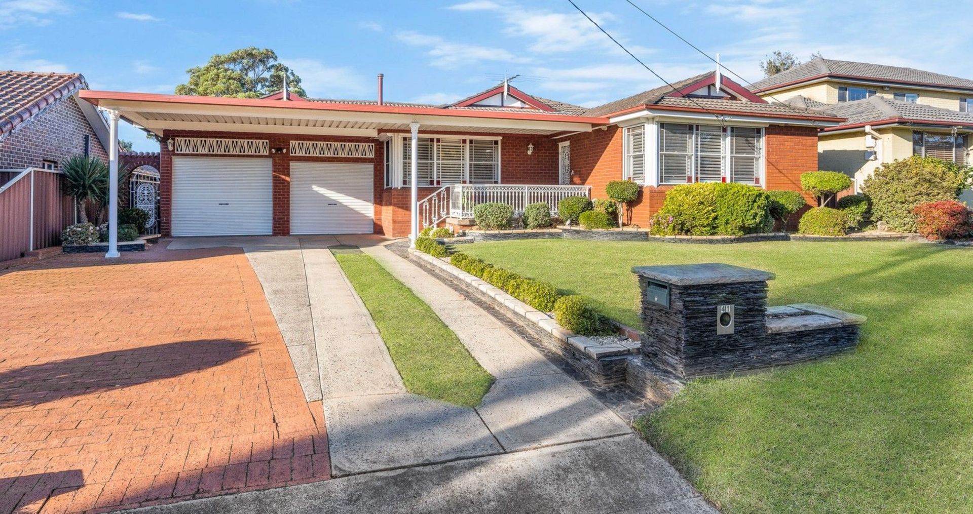 4 bedrooms House in  MOOREBANK NSW, 2170