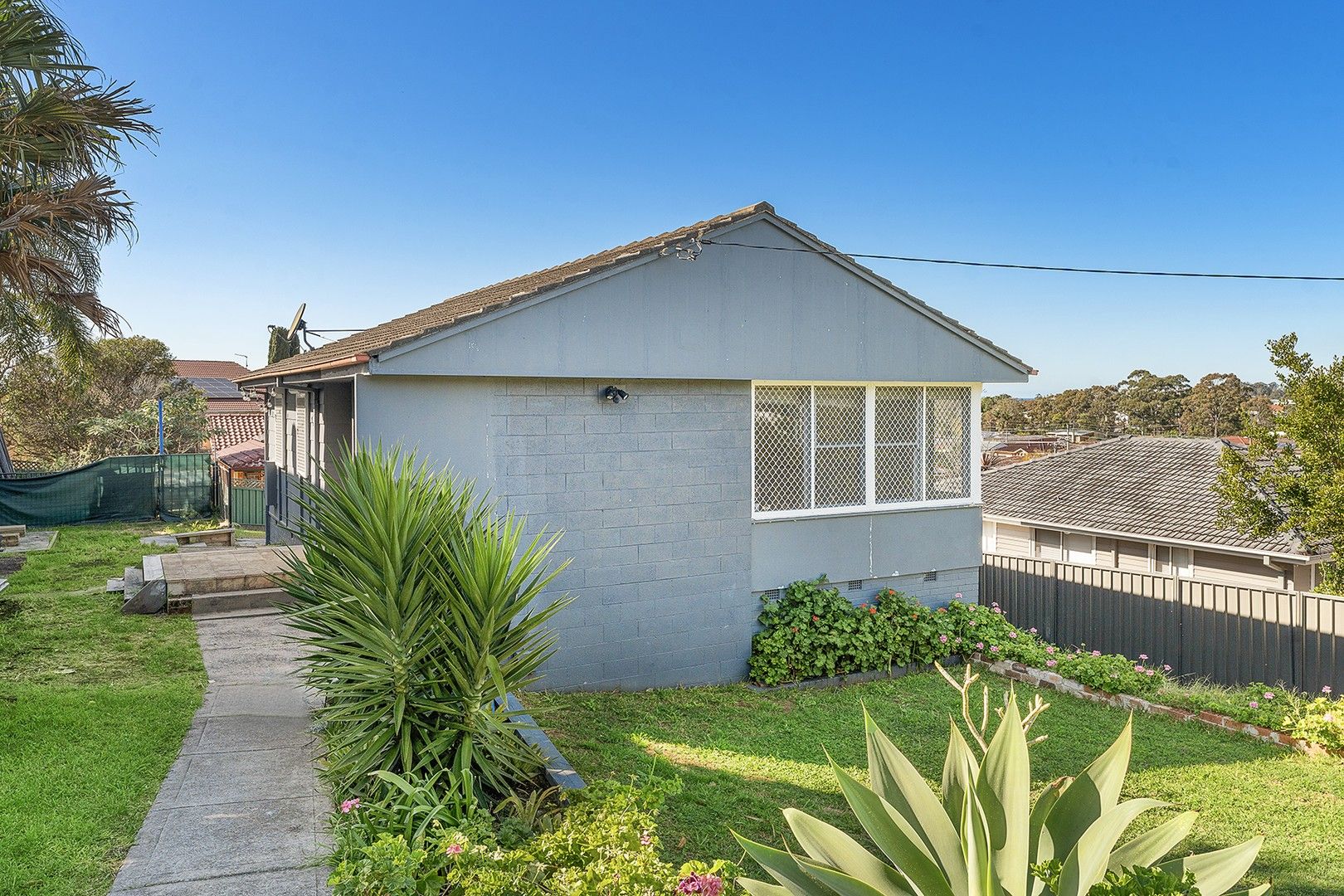 4 Tucker Avenue, Balgownie NSW 2519 House For Rent Domain