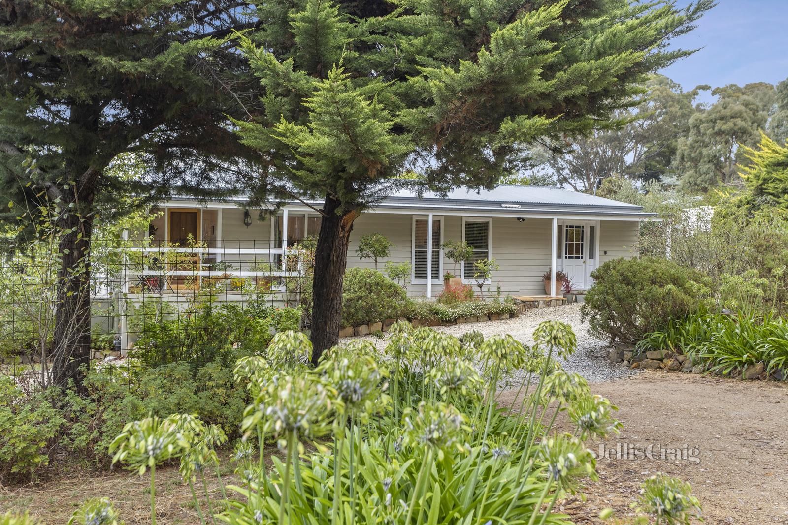 61 Maldon Road, McKenzie Hill VIC 3451, Image 0