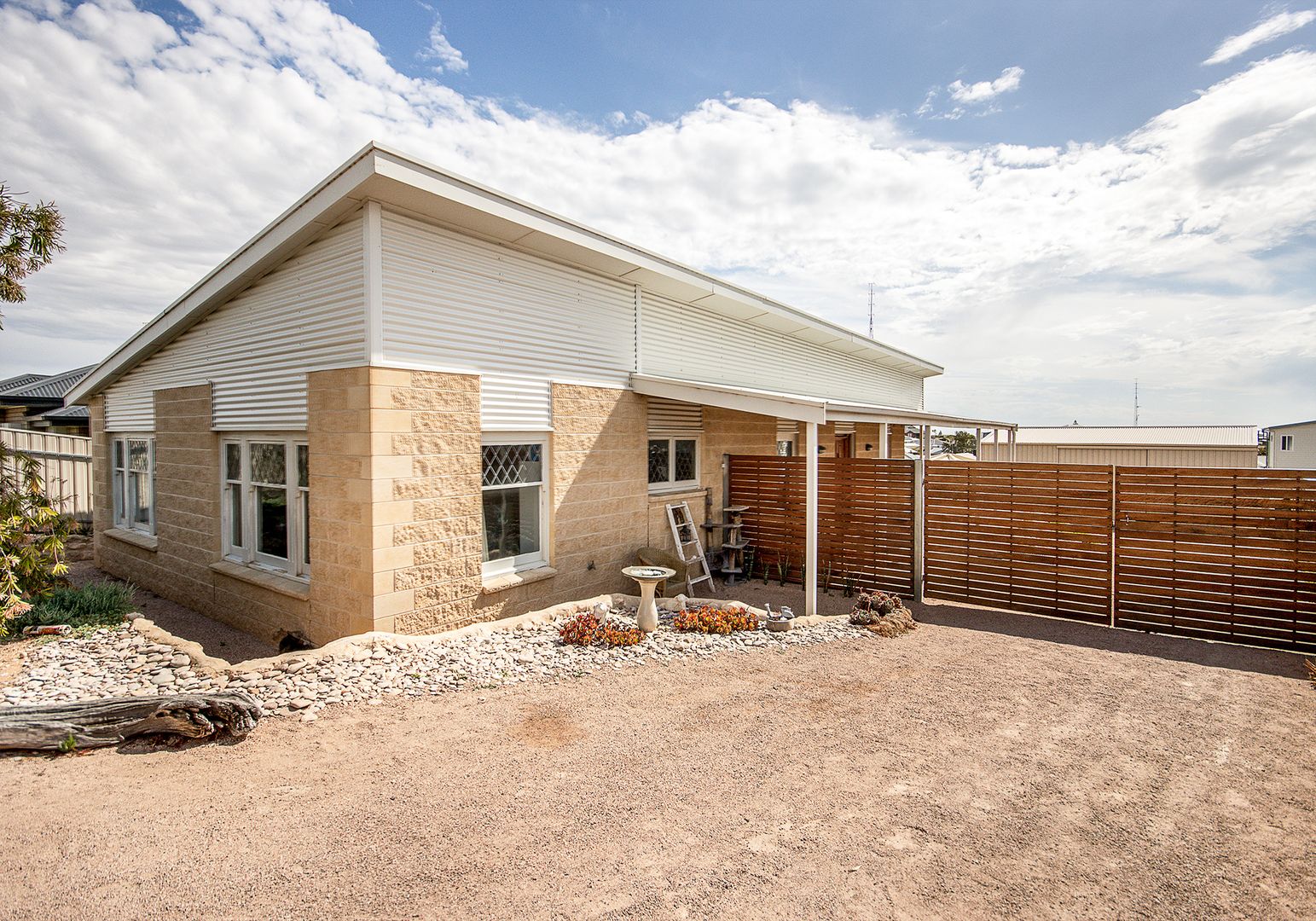 21 Keen St, Moonta Bay SA 5558, Image 1