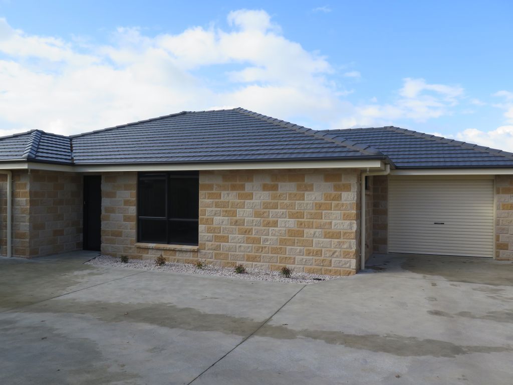 2/11 Anstey Street, LONGFORD TAS 7301, Image 2