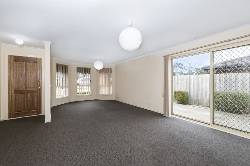 1/90 Robinsons Road, Deer Park VIC 3023, Image 2