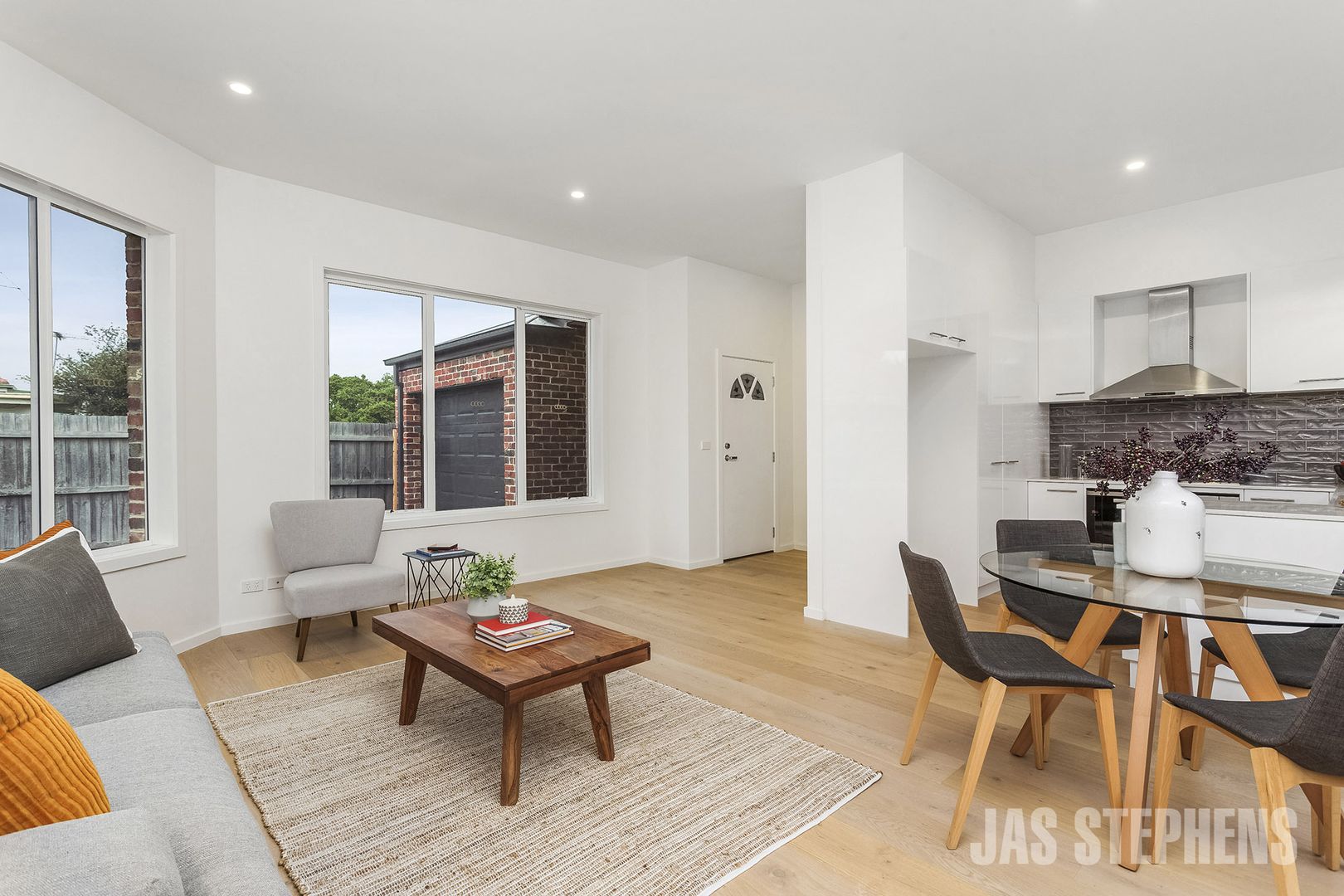 2/11 Pridham Street, Maribyrnong VIC 3032, Image 1