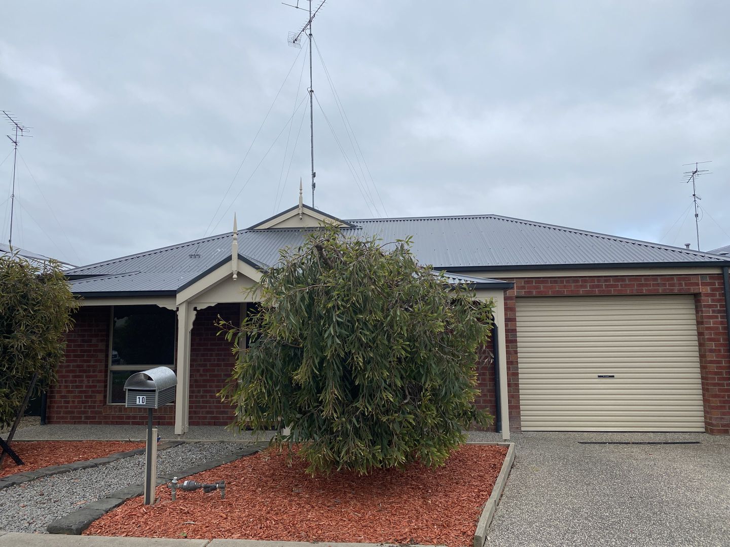 10 Barney Grove, Leopold Property History & Address Research Domain