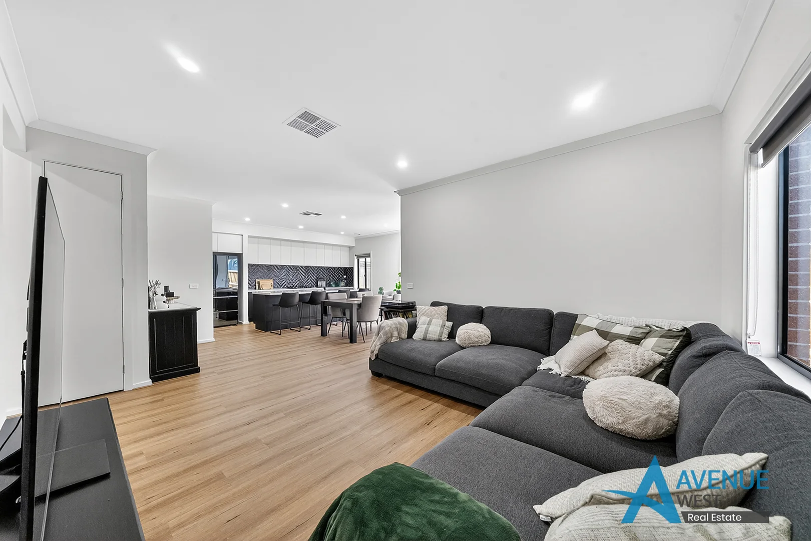 Additional image 8 of 6 Knabstrupper Street, Aintree VIC 3336