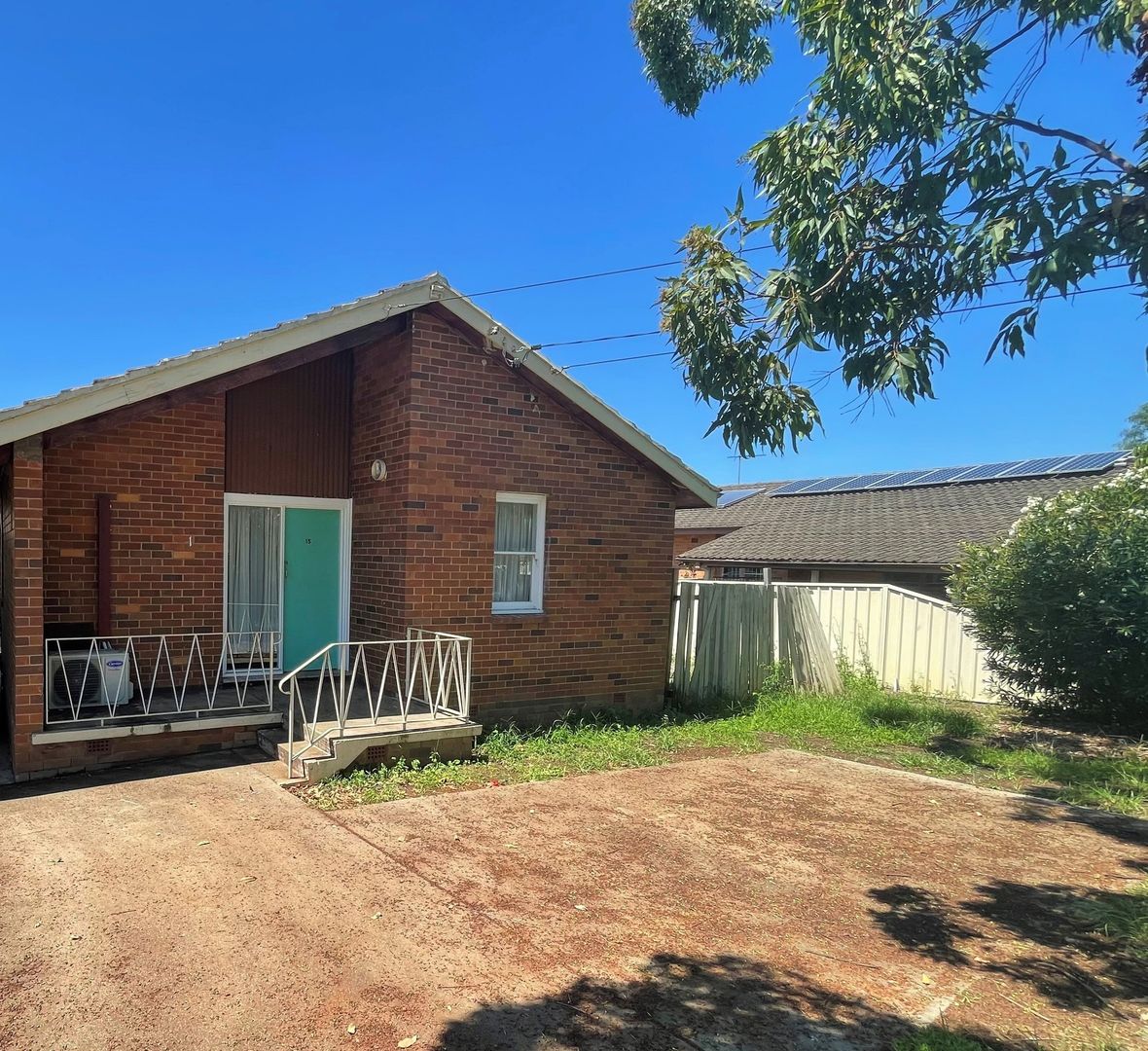 15 Copeland Road, Lethbridge Park Property History & Address Research