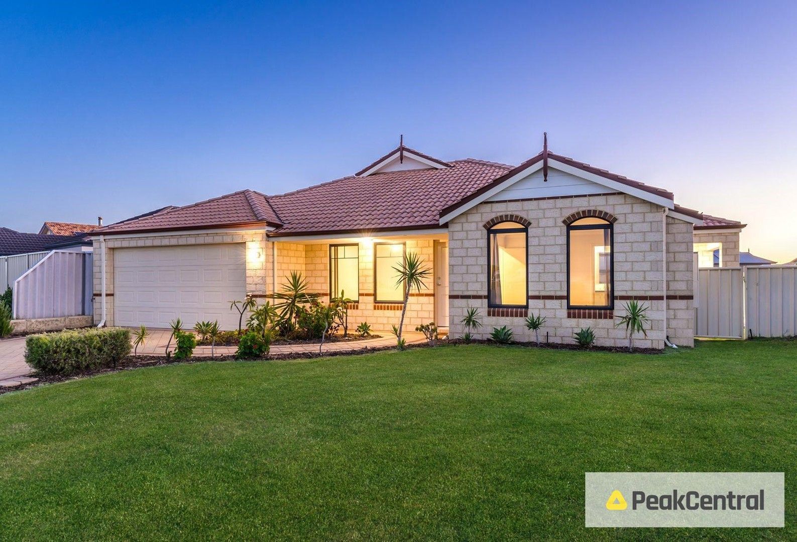 6 Newfound Street, Secret Harbour WA 6173 - House For Rent - $650 | Domain
