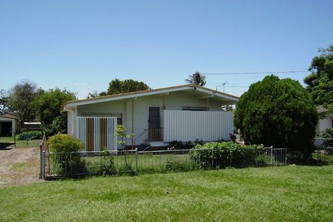 Picture of 4 Centaur St, REDCLIFFE QLD 4020