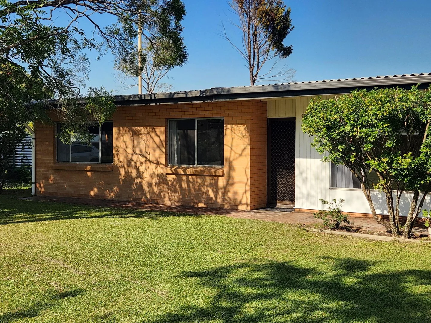 6 Churchill Street, Caboolture QLD 4510