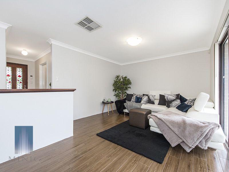 1/6 Surrey Road, Wilson WA 6107, Image 2