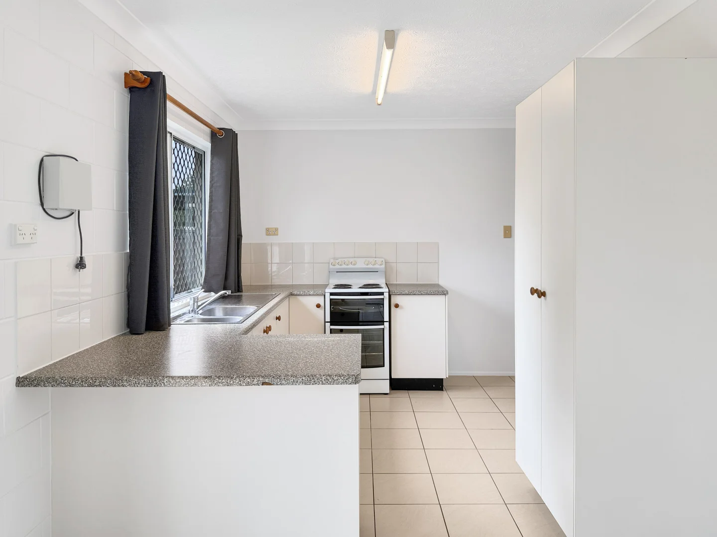 Additional image 3 of 7 Lornsleigh Street, Mount Louisa QLD 4814