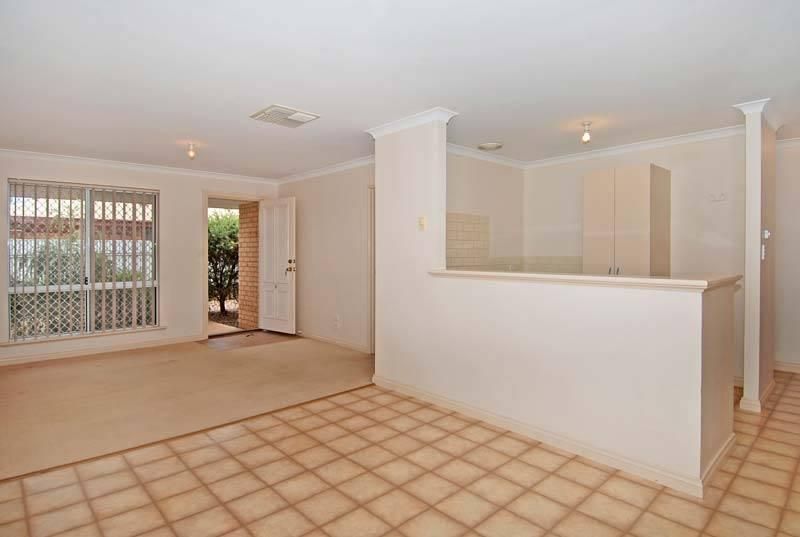 1/52 Roberts Street, KALGOORLIE WA 6430, Image 2